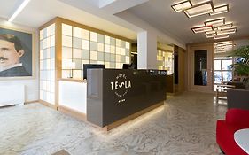 Hotel Tesla - Smart Stay Garni